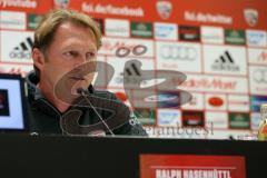 1. Bundesliga - Fußball - FC Ingolstadt 04 - Eintracht Frankfurt - Pressekonferenz nach dem Spiel Cheftrainer Ralph Hasenhüttl (FCI)