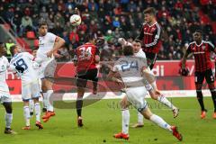 1. Bundesliga - Fußball - FC Ingolstadt 04 - 1. FSV Mainz 05 - oben Mathew Leckie (7, FCI) köpft zum Tor