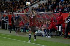 1. BL - Saison 2015/2016 - FC Ingolstadt 04 - Hamburger SV - Markus Suttner (#29 FC Ingolstadt 04) - beim Einwurf - Foto: Jürgen Meyer