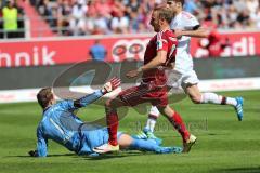 1. Bundesliga - Fußball - FC Ingolstadt 04 - FC Bayern München - Torwart Manuel Neuer (1 Bayern) Moritz Hartmann (9, FCI)