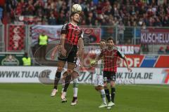1. BL - Saison 2015/2016 - FC Ingolstadt 04 - Borussia Mönchengladbach - Mathew Leckie (#7 FC Ingolstadt 04)  beim Kopfball - Foto: Meyer Jürgen