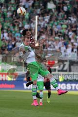 1. Bundesliga - Fußball - FC Ingolstadt 04 - VfL Wolfsburg -  Maximilian Arnold (Wolfsburg 27) und oben Almog Cohen (36, FCI)