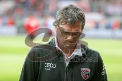 1. BL - Saison 2015/2016 - FC Ingolstadt 04 - Schalke 04 - Vor dem Spiel Michael Henke (Co-Trainer FC Ingolstadt 04) - Foto: Meyer Jürgen