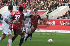 1. Bundesliga - Fußball - FC Ingolstadt 04 - FC Augsburg - Max Christiansen (19, FCI) stürmz nach vorne