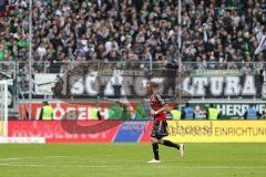 1. Bundesliga - Fußball - FC Ingolstadt 04 - Borussia Mönchengladbach - Tor Jubel 1:0 durch Moritz Hartmann (9, FCI), an den Gladbach Fans vorbei