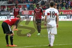 1. Bundesliga - Fußball - FC Ingolstadt 04 - VfB Stuttgart - Freistoß Roger de Oliveira Bernardo (8, FCI)