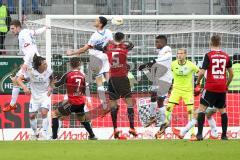 1. BL - Saison 2015/2016 - FC Ingolstadt 04 - 1. FSV Mainz 05 - Benjamin Hübner (#5 FC Ingolstadt 04) - Mathew Leckie (#7 FC Ingolstadt 04) - Foto: Meyer Jürgen