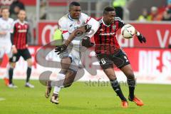 1. BL - Saison 2015/2016 - FC Ingolstadt 04 - 1. FSV Mainz 05 - #15 Coroba Copete Mainz - Roger de Oliveira Bernardo (#8 FC Ingolstadt 04) - Foto: Meyer Jürgen