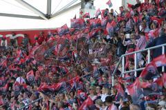 1. Bundesliga - Fußball - FC Ingolstadt 04 - FC Bayern München - Fahnen Fans Jubel