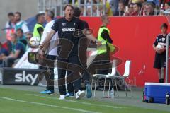 1. Bundesliga - Fußball - FC Ingolstadt 04 - Borussia Dortmund - Cheftrainer Ralph Hasenhüttl (FCI) schimpft zum gegnertrainer Cheftrainer Thomas Tuchel (BVB Trainer)