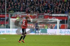 1. Bundesliga - Fußball - FC Ingolstadt 04 - FC Augsburg - Elfmeter Moritz Hartmann (9, FCI) schießt Tor zum 2:1 für den FCI Tor Jubel