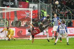 1. BL - Saison 2015/2016 - FC Ingolstadt 04 - Hertha BSC - Tomas Pekhart (#11 FC Ingolstadt 04) mit Fallrückzieher - Langcamp Sebastian (Hertha BSC) - Foto: Jürgen Meyer