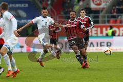 1. Bundesliga - Fußball - FC Ingolstadt 04 - 1. FSV Mainz 05 - links Latza, Danny (Mainz 6) und rechts Marvin Matip (34, FCI)