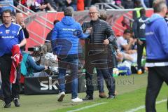 1. Bundesliga - Fußball - FC Ingolstadt 04 - FC Schalke 04 - Spiel ist aus Sieg 3:0, Sportdirektor Thomas Linke (FCI)  und Vorsitzender des Vorstandes Peter Jackwerth (FCI)