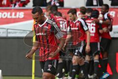 1. Bundesliga - Fußball - FC Ingolstadt 04 - Borussia Mönchengladbach - Tor Jubel 1:0 für Ingolstadt Torschütze Moritz Hartmann (9, FCI) umringt, Marvin Matip (34, FCI) jubelt