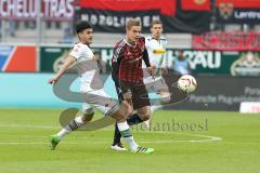 1. Bundesliga - Fußball - FC Ingolstadt 04 - Borussia Mönchengladbach - Mahmoud Dahoud (Gladbach 8) und Max Christiansen (19, FCI)