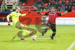 1. BL - Saison 2015/2016 - FC Ingolstadt 04 - 1. FSV Mainz 05 - Lezano Farina,Dario (#37 FC Ingolstadt 04) - Karius Loris Torwart Mainz - Foto: Meyer Jürgen