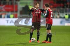 1. Bundesliga - Fußball - FC Ingolstadt 04 - SV Darmstadt 98 - Freistoß, Robert Bauer (23, FCI) und Pascal Groß (10, FCI) beraten sich