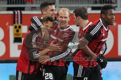 1. BL - Saison 2015/2016 - FC Ingolstadt 04 - Darmstadt 98 - Robert Bauer (#23 FC Ingolstadt 04) freut sich über seinen Ausgleichstreffer zum 1:1 -  Marvin Matip (#34 FC Ingolstadt 04) - Tobias Levels (#28 FC Ingolstadt 04) - Benjamin Hübner (#5 FC Ingols