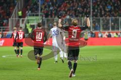 1. Bundesliga - Fußball - FC Ingolstadt 04 - SV Darmstadt 98 - Elfmeter Strafstoß Moritz Hartmann (9, FCI) trifft zum 2:1 Tor Jubel