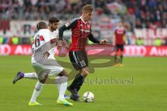 1. Bundesliga - Fußball - FC Ingolstadt 04 - VfB Stuttgart - Max Christiansen (19, FCI) in Bedrängnis von Serey Dié (26 Stuttgart)