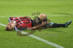 1. BL - Saison 2015/2016 - FC Ingolstadt 04 - Hertha BSC - Lukas Hinterseer (#16 FC Ingolstadt 04)  verletzt am Boden - Foto: Jürgen Meyer
