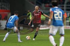 1. Bundesliga - Fußball - FC Ingolstadt 04 - TSG Hoffenheim - Tobias Levels (28, FCI) links Steven Zuber