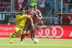 1. Bundesliga - Fußball - FC Ingolstadt 04 - Borussia Dortmund - Ilkay Gündogan (BVB 8)  und Alfredo Morales (6, FCI)
