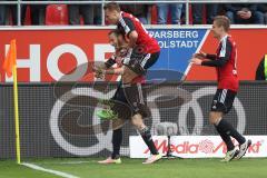 1. BL - Saison 2015/2016 - FC Ingolstadt 04 - Borussia Mönchengladbach - Moritz Hartmann (#9 FC Ingolstadt 04) mit dem 1:0 Führungstreffer und Siegtreffer - Tor - Jubel - Robert Bauer (#23 FC Ingolstadt 04) - Max Christiansen (#19 FC Ingolstadt 04) -  Fot