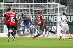 1. BL - Saison 2015/2016 - FC Ingolstadt 04 - Bayer 04 Leverkusen - Chicharito mit dem 0:1 Führungstreffer - Marvin Matip (#34 FC Ingolstadt 04) - Ørjan Nyland (#26 FC Ingolstadt 04) - Foto: Meyer Jürgen