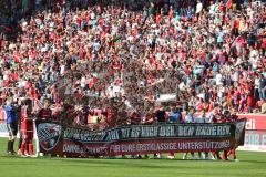 1. Bundesliga - Fußball - FC Ingolstadt 04 - FC Bayern München - 1:2 Niederlage, Bayern ist Deutscher Meister, FCI dankt den Fans Spruchband Jubel