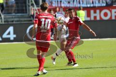 1. Bundesliga - Fußball - FC Ingolstadt 04 - FC Bayern München - Darío Lezcano (37, FCI) Rafinha (13 Bayern)