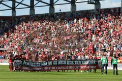 1. Bundesliga - Fußball - FC Ingolstadt 04 - FC Bayern München - 1:2 Niederlage, Bayern ist Deutscher Meister, FCI dankt den Fans Spruchband Jubel