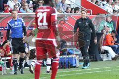 1. Bundesliga - Fußball - FC Ingolstadt 04 - FC Bayern München - Cheftrainer Ralph Hasenhüttl (FCI) schimpft
