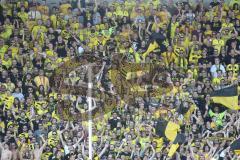 1. Bundesliga - Fußball - FC Ingolstadt 04 - Borussia Dortmund - BVB Fans Jubel gelb schwarz