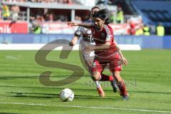 1. Bundesliga - Fußball - FC Ingolstadt 04 - FC Bayern München - Almog Cohen (36, FCI) Franck Ribery (7 Bayern)