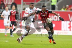 1. BL - Saison 2015/2016 - FC Ingolstadt 04 - 1. FSV Mainz 05 - #15 Coroba Copete Mainz - Roger de Oliveira Bernardo (#8 FC Ingolstadt 04) - Foto: Meyer Jürgen