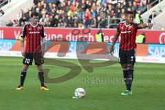 1. Bundesliga - Fußball - FC Ingolstadt 04 - FC Augsburg - Freistoß Pascal Groß (10, FCI) Roger de Oliveira Bernardo (8, FCI)