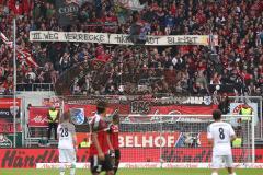 1. Bundesliga - Fußball - FC Ingolstadt 04 - Borussia Mönchengladbach - Spruchband gegen Rechts Demo, 3. Weg