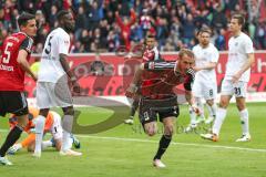 1. Bundesliga - Fußball - FC Ingolstadt 04 - Hannover 96 - Moritz Hartmann (9, FCI) köpft zum 2:0 Tor, Jubel, Benjamin Hübner (5, FCI) Salif Sané (Hannover 5)