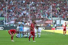 1. Bundesliga - Fußball - FC Ingolstadt 04 - FC Bayern München - 1:2 Niederlage, Bayern ist Deutscher Meister Mathew Leckie (7, FCI) Lukas Hinterseer (16, FCI)