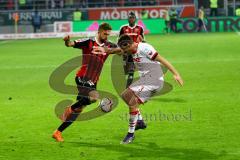 1. Bundesliga - Fußball - FC Ingolstadt 04 - 1. FC Köln - Lukas Hinterseer (16, FCI) im Zweikampf gegen Dominique Heintz (3, 1. FC Köln) Foto: Adalbert Michalik