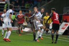 1. Bundesliga - Fußball - FC Ingolstadt 04 - SV Darmstadt 98 - Kampf um den Ball mitte Lukas Hinterseer (16, FCI)