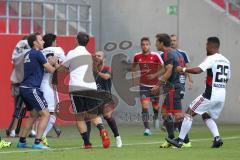 1. Bundesliga - Fußball - Testspiel -  FC Ingolstadt 04 - Celta De Vigo - Spielabbruch - Streit eskaliert zwischen Almog Cohen (36, FCI) und Castro Johatan (19). Cohen wird von den Spaniern festgehalten