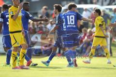 1. Bundesliga - Fußball - Testspiel - FC Ingolstadt 04 - VfR Aalen - Tor zum 1:0 durch Pascal Groß (10, FCI) Roger de Oliveira Bernardo (8, FCI) und Markus Suttner (29, FCI)  und Romain Brégerie (18, FCI) gratulieren