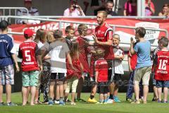 1. Bundesliga - Fußball - FC Ingolstadt 04 - Saisoneröffnung - Auftakttraining - Einlauf Moritz Hartmann (9, FCI)