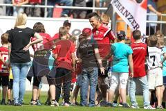 1. Bundesliga - Fußball - FC Ingolstadt 04 - Saisoneröffnung - Auftakttraining - Einlauf Alfredo Morales (6, FCI)