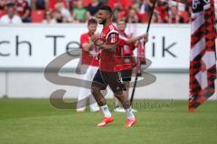 1. Bundesliga - Fußball - FC Ingolstadt 04 - Saisoneröffnung - Auftakttraining - Neuzugang Elias Kachunga (25, FCI) läuft ein