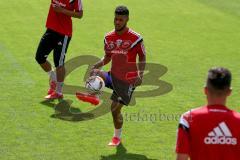 1. Bundesliga - FC Ingolstadt 04 - Trainingsauftakt im Audi Sportpark - Neuzugang Elias Kachunga ( FC Ingolstadt 04) - Foto: Jürgen Meyer