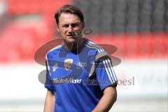 1. Bundesliga - Fußball - FC Ingolstadt 04 - Saisoneröffnung - Auftakttraining - Cheftrainer Ralph Hasenhüttl (FCI) geht zur Presse